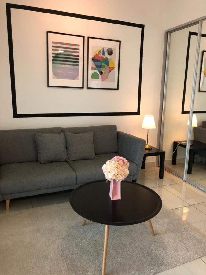 Almas Puteri Harbour Nusajaya Suite Room Exclusive Room 5 Min To Legoaland By Homespace エクステリア 写真